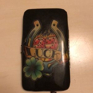 iPhone 5/5s keychain wallet